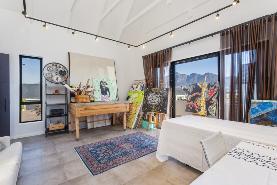 4 Bedroom Property for Sale in Val De Vie Estate Western Cape